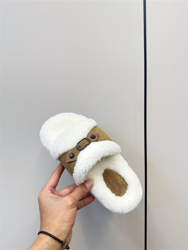 2025112818447252 250